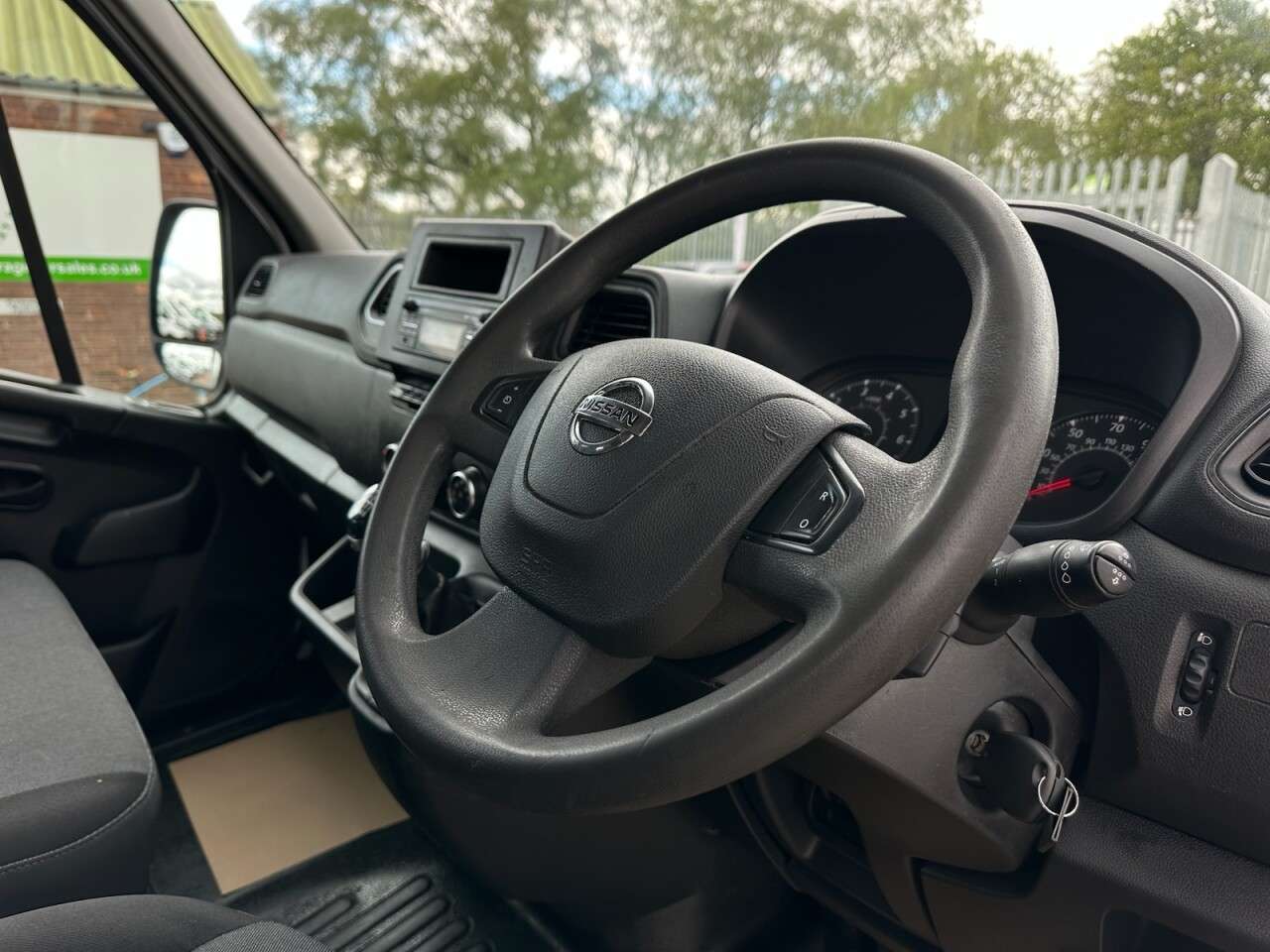 2021 NISSAN NV400 2021 NISSAN NV400