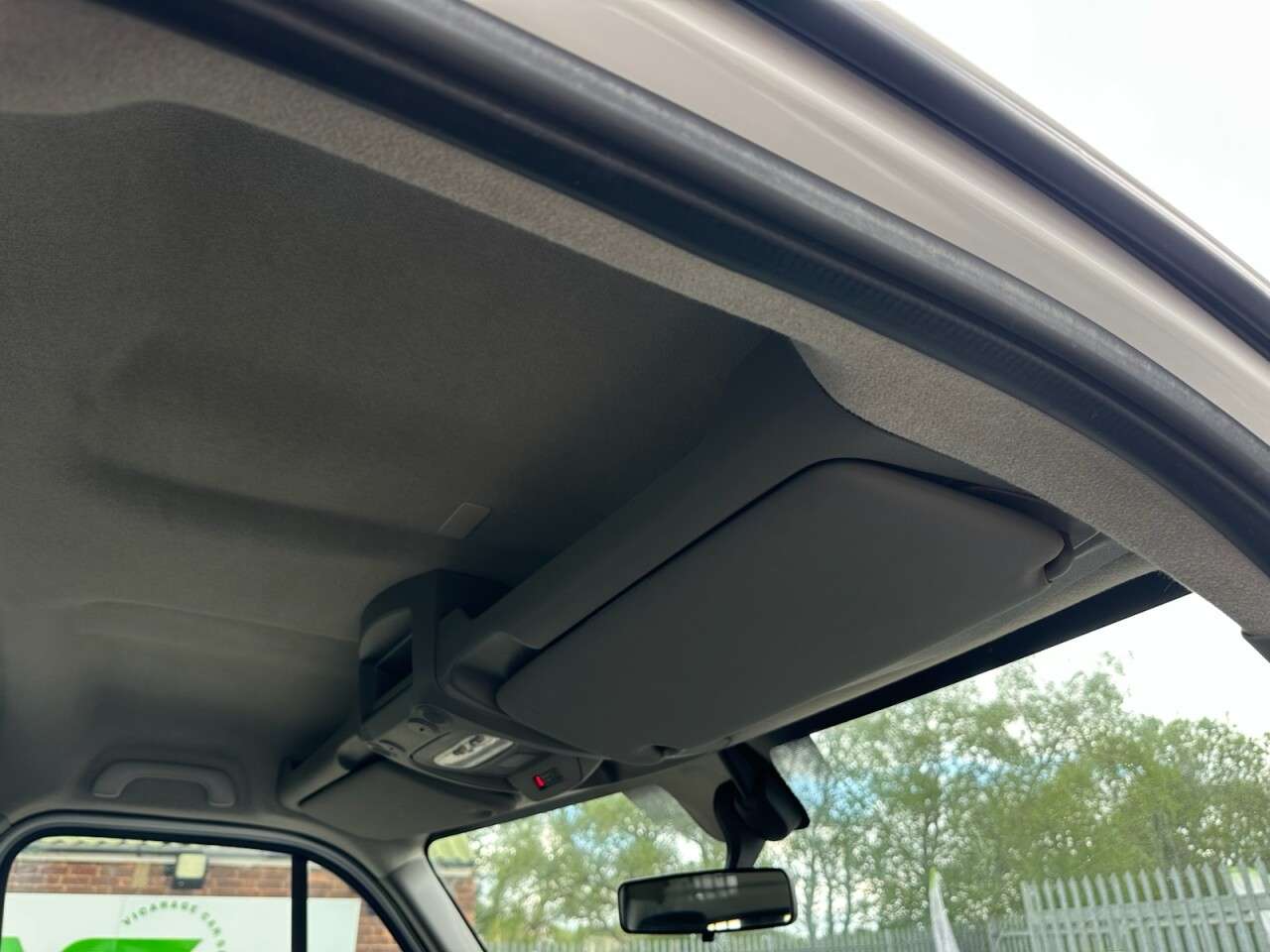 2021 NISSAN NV400 2021 NISSAN NV400