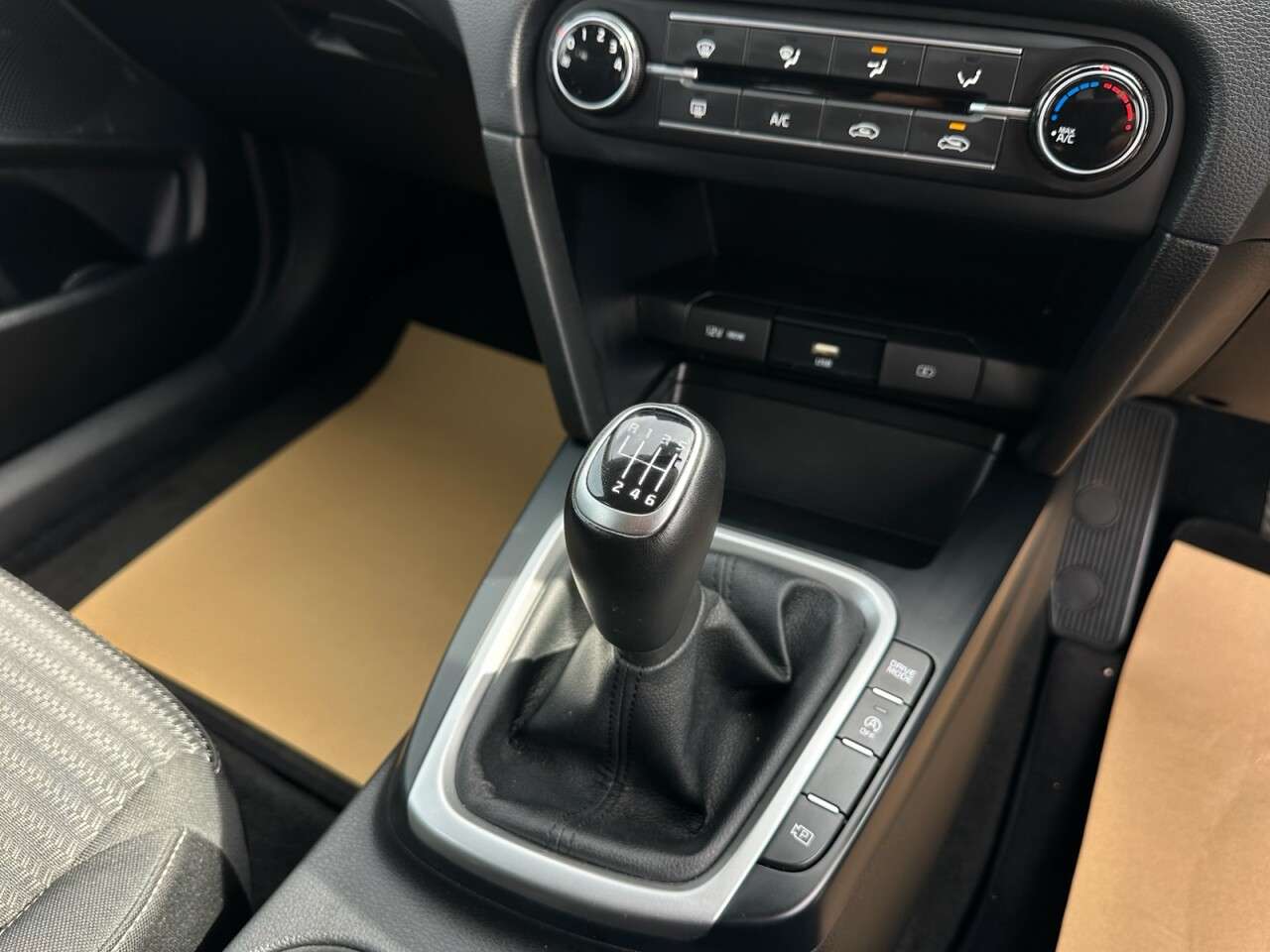 2022 KIA CEED 2022 KIA CEED
