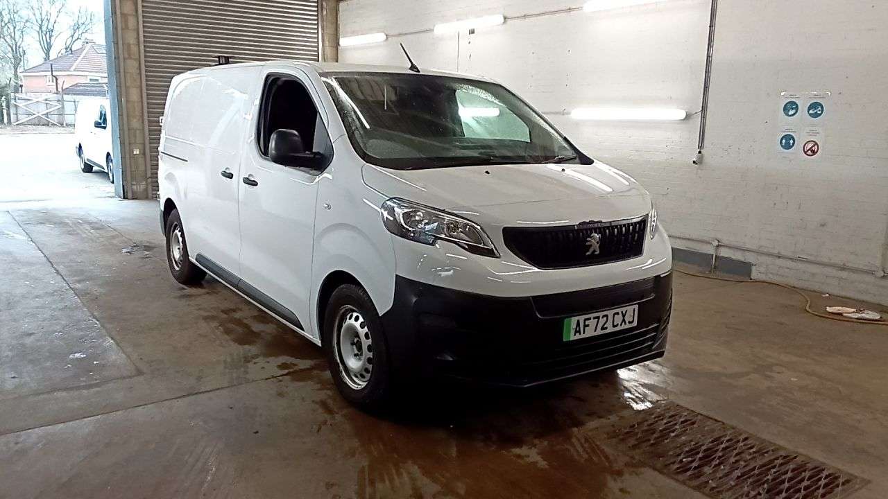 A 2022 PEUGEOT E-EXPERT e 1200 75kWh Professional Standard Panel Van 6dr Electric Auto MWB (136 ps) A 2022 PEUGEOT E-EXPERT e 1200 75kWh Professional Standard Panel Van 6dr Electric Auto MWB (136 ps)