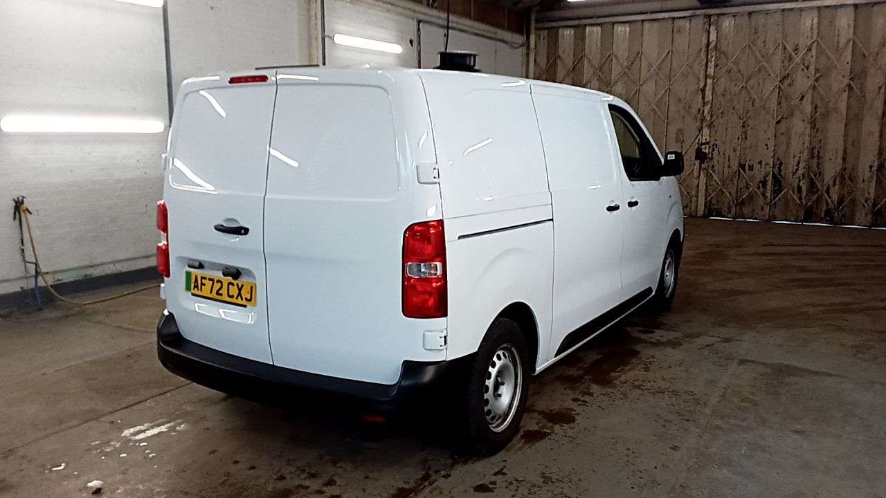 A 2022 PEUGEOT E-EXPERT e 1200 75kWh Professional Standard Panel Van 6dr Electric Auto MWB (136 ps) A 2022 PEUGEOT E-EXPERT e 1200 75kWh Professional Standard Panel Van 6dr Electric Auto MWB (136 ps)