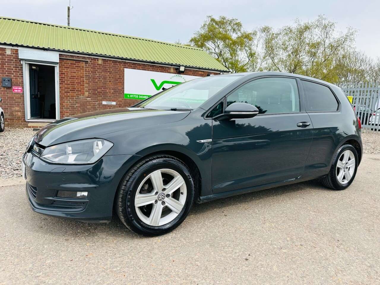 2016 VOLKSWAGEN GOLF 2016 VOLKSWAGEN GOLF