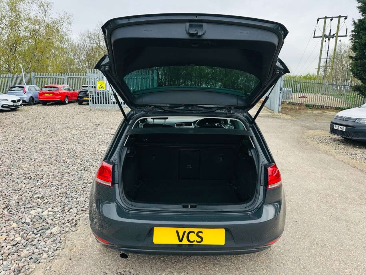 2016 VOLKSWAGEN GOLF 2016 VOLKSWAGEN GOLF