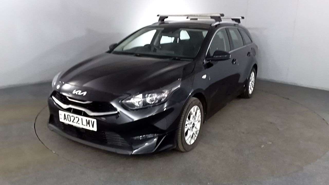 A 2022 KIA CEED 1.6 CRDi MHEV 2 NAV Sportswagon 5dr Diesel Hybrid Manual Euro 6 (s/s) (134 A 2022 KIA CEED 1.6 CRDi MHEV 2 NAV Sportswagon 5dr Diesel Hybrid Manual Euro 6 (s/s) (134