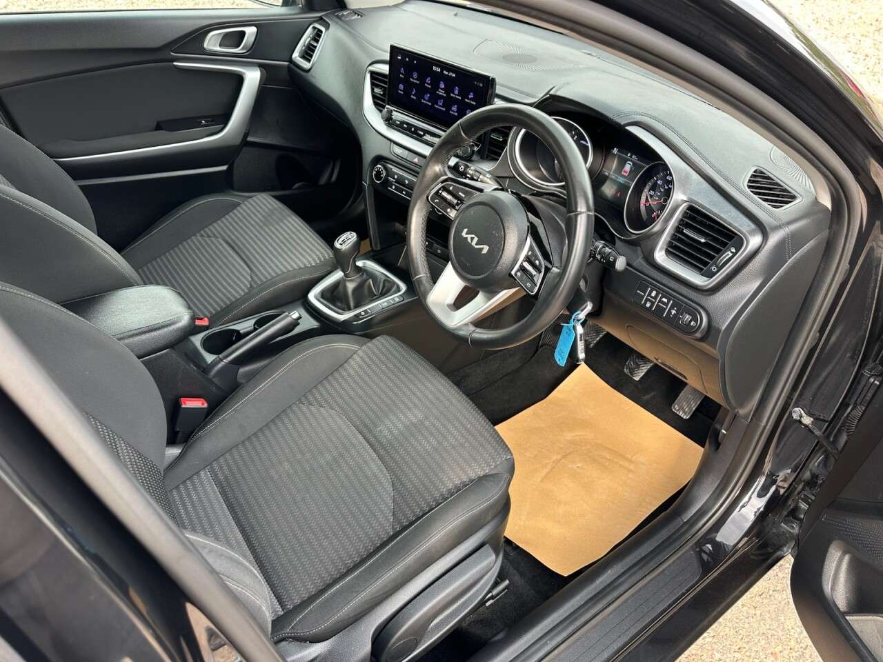 2022 KIA CEED 2022 KIA CEED