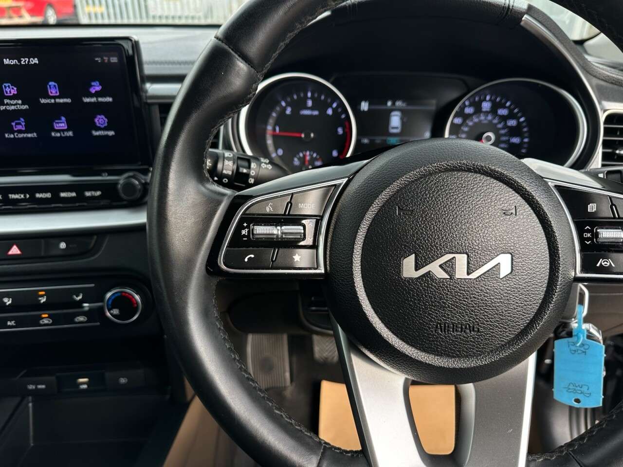 2022 KIA CEED 2022 KIA CEED