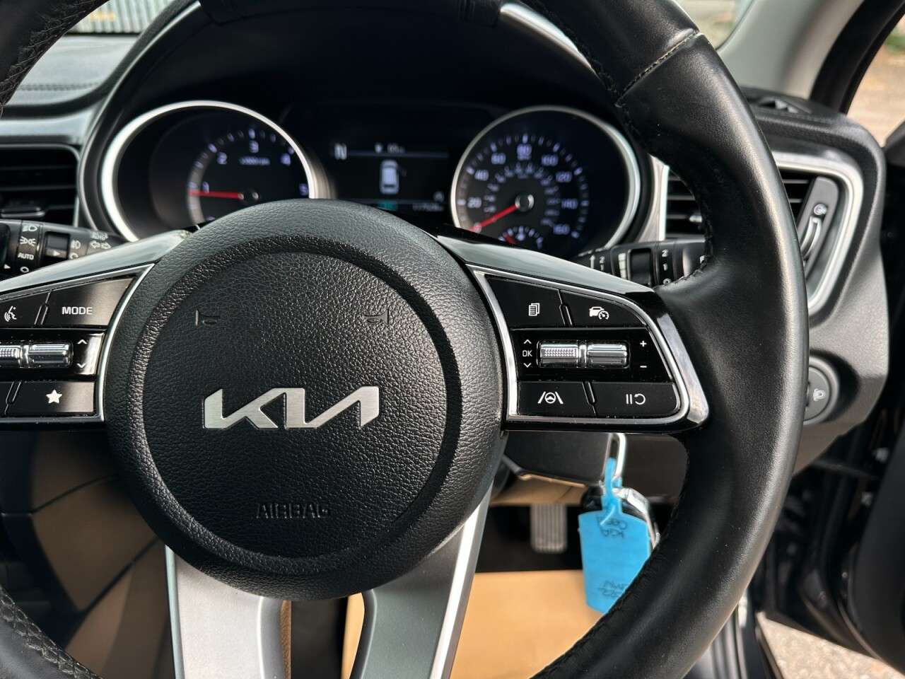 2022 KIA CEED 2022 KIA CEED