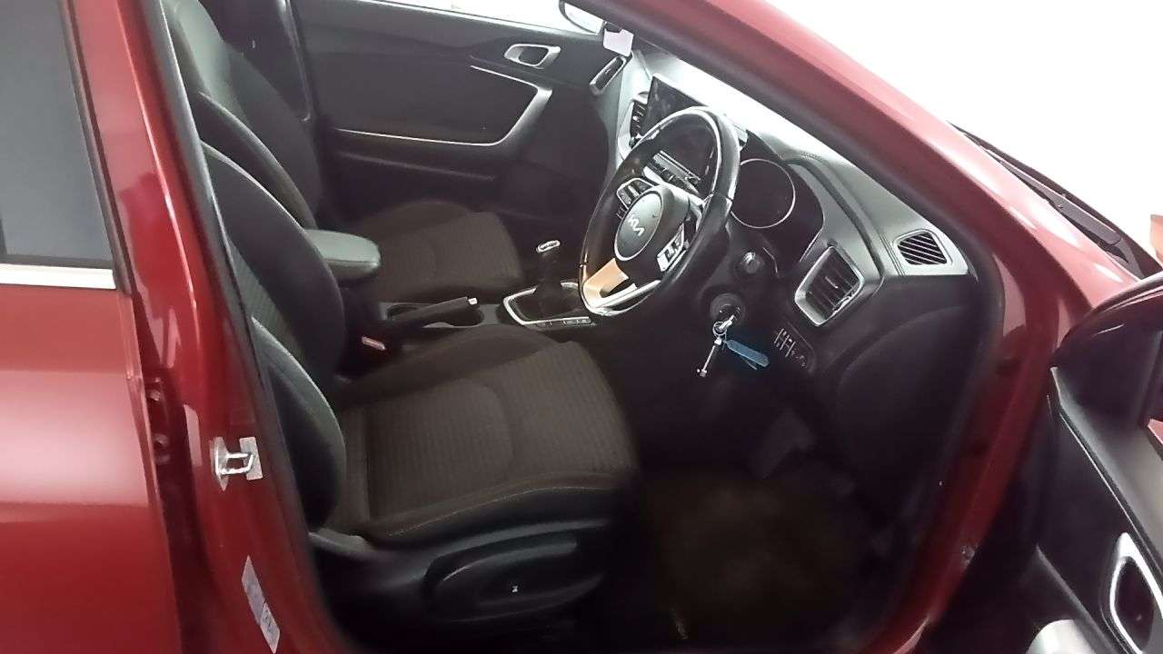 2022 KIA CEED 2022 KIA CEED