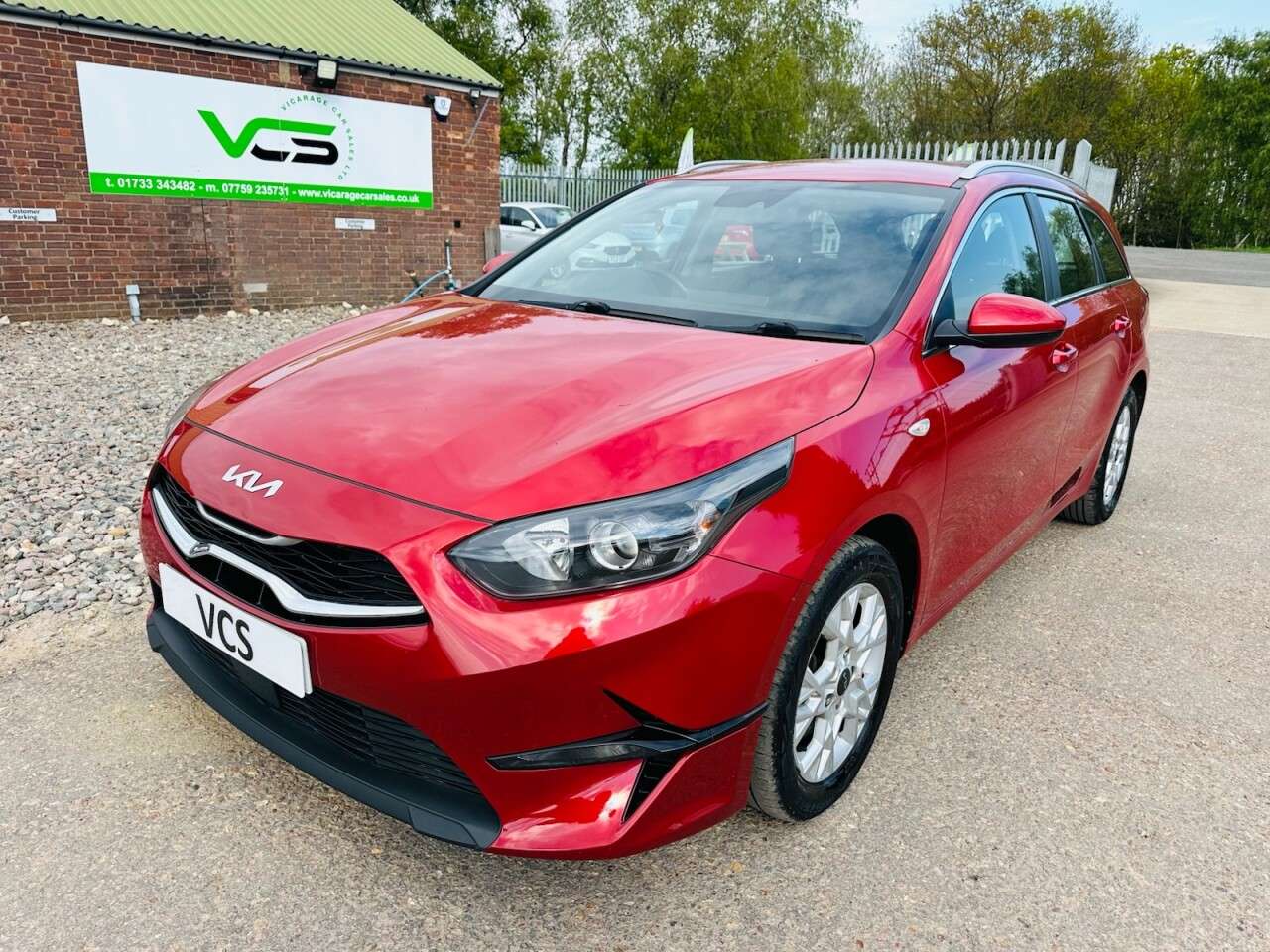 A 2022 KIA CEED 1.6 CRDi MHEV 2 NAV Sportswagon 5dr Diesel Hybrid Manual Euro 6 (s/s) (134 A 2022 KIA CEED 1.6 CRDi MHEV 2 NAV Sportswagon 5dr Diesel Hybrid Manual Euro 6 (s/s) (134