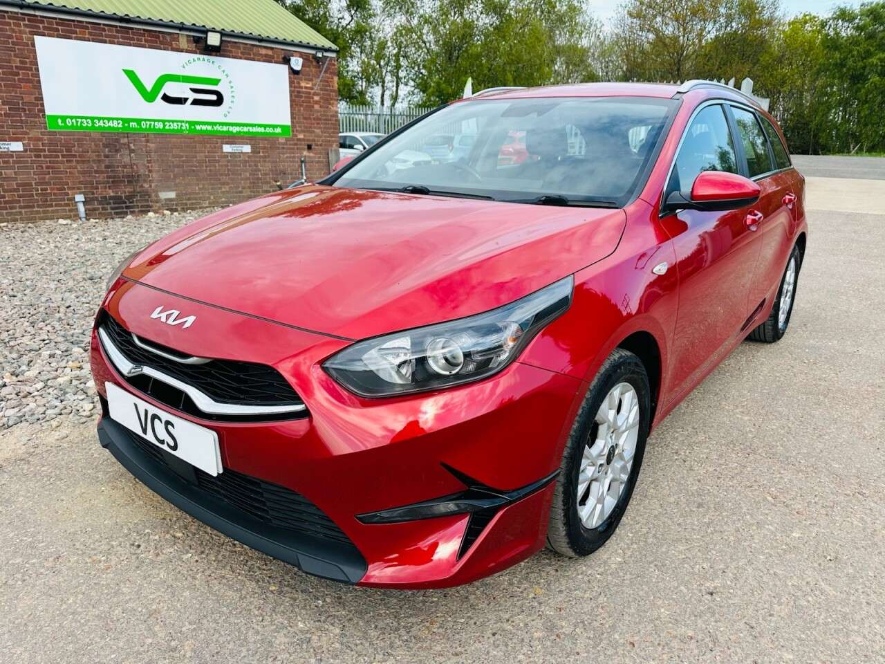 A 2022 KIA CEED 1.6 CRDi MHEV 2 NAV Sportswagon 5dr Diesel Hybrid Manual Euro 6 (s/s) (134 A 2022 KIA CEED 1.6 CRDi MHEV 2 NAV Sportswagon 5dr Diesel Hybrid Manual Euro 6 (s/s) (134
