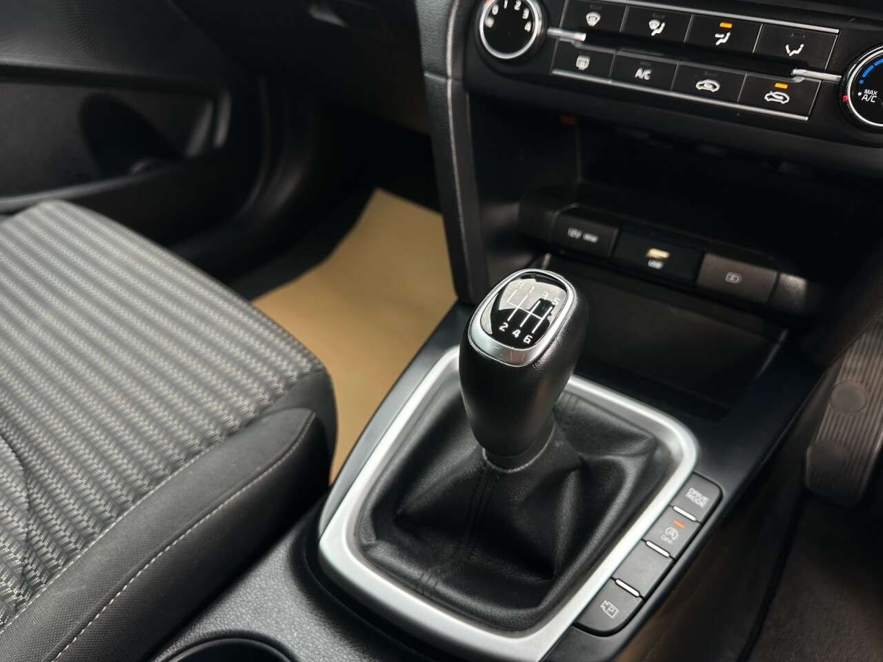 2022 KIA CEED 2022 KIA CEED