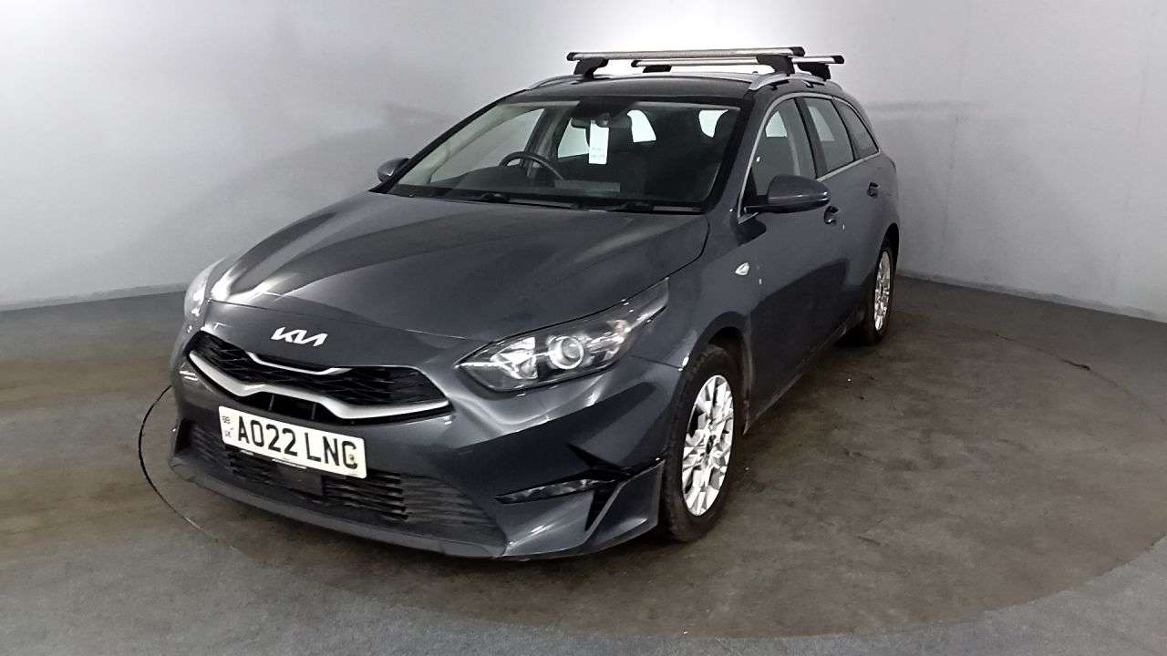 A 2022 KIA CEED 1.6 CRDi MHEV 2 NAV Sportswagon 5dr Diesel Hybrid Manual Euro 6 (s/s) (134 A 2022 KIA CEED 1.6 CRDi MHEV 2 NAV Sportswagon 5dr Diesel Hybrid Manual Euro 6 (s/s) (134