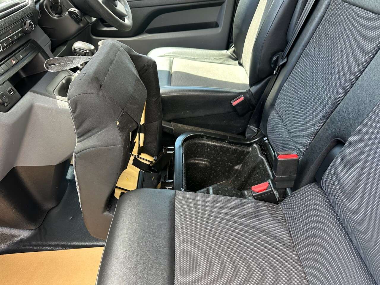 2019 PEUGEOT EXPERT 2019 PEUGEOT EXPERT