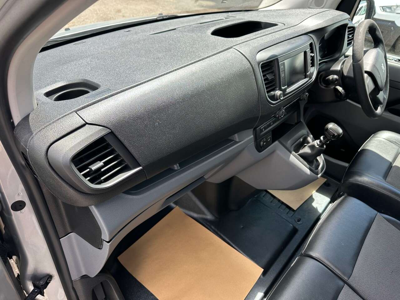 2019 PEUGEOT EXPERT 2019 PEUGEOT EXPERT
