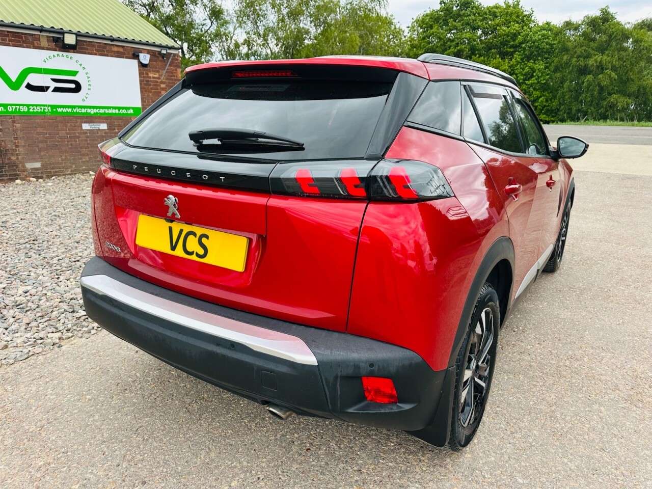 2021 PEUGEOT 2008 2021 PEUGEOT 2008