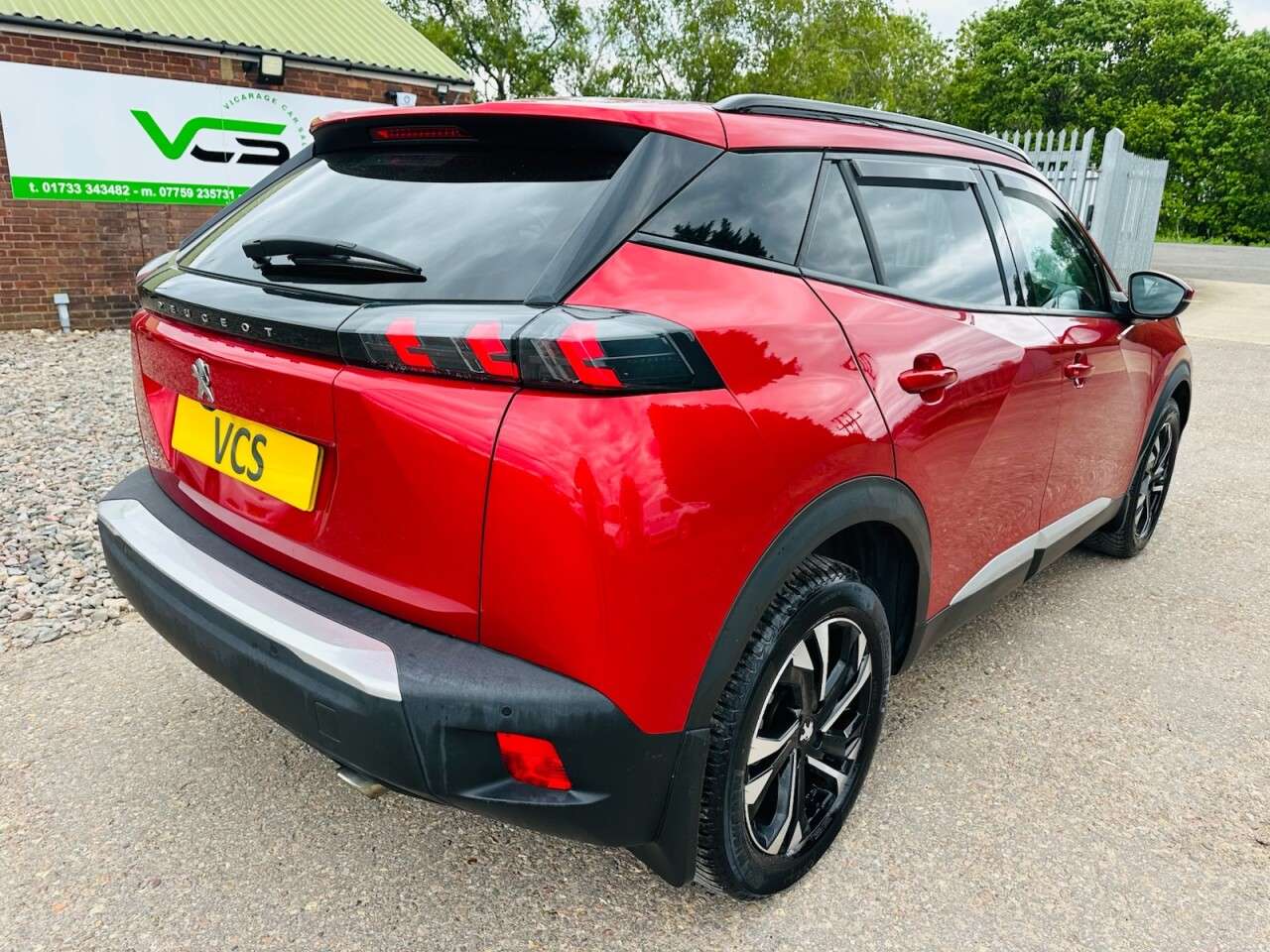 2021 PEUGEOT 2008 2021 PEUGEOT 2008