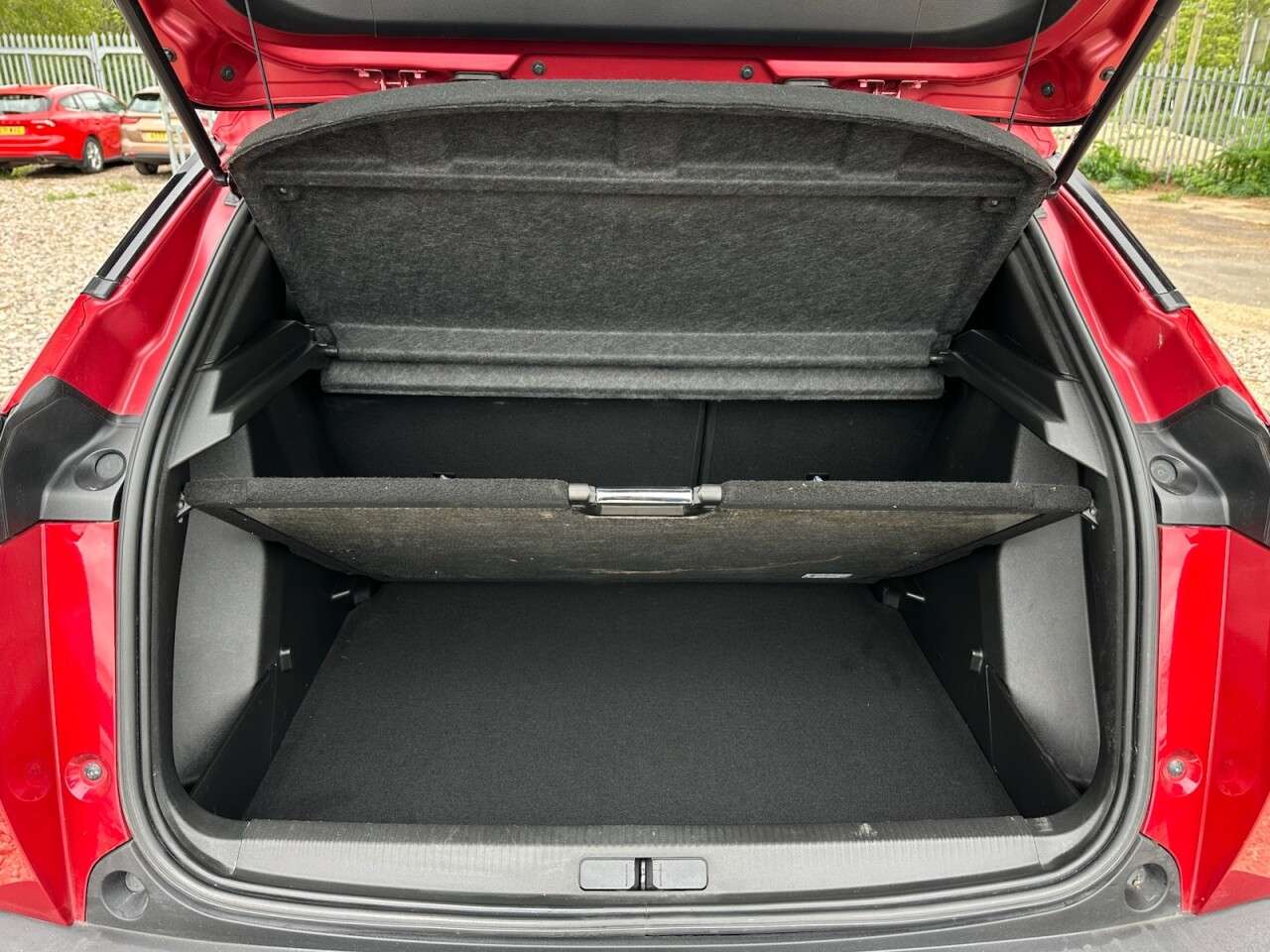 2021 PEUGEOT 2008 2021 PEUGEOT 2008