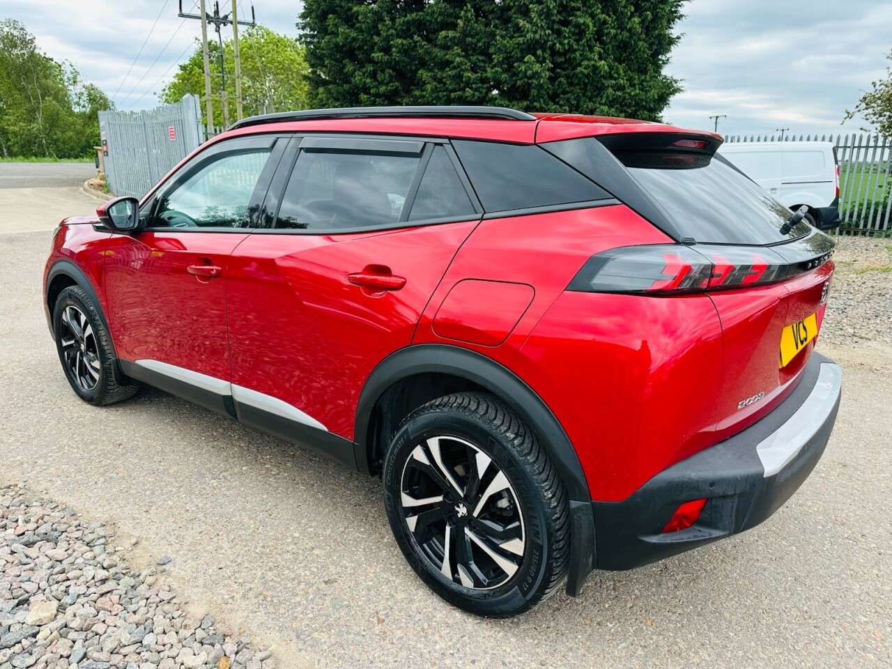 2021 PEUGEOT 2008 2021 PEUGEOT 2008