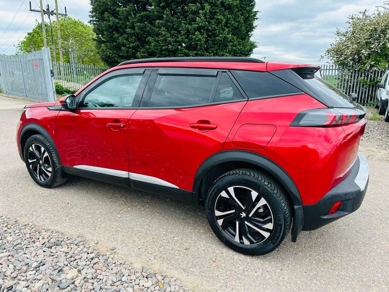 2021 PEUGEOT 2008 2021 PEUGEOT 2008