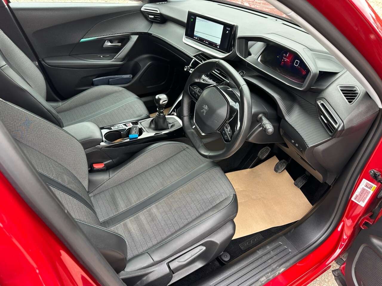 2021 PEUGEOT 2008 2021 PEUGEOT 2008