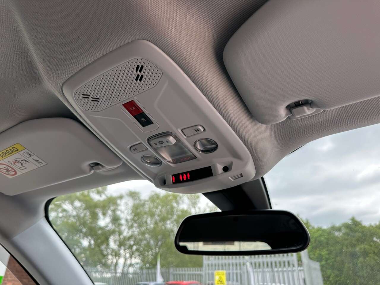 2021 PEUGEOT 2008 2021 PEUGEOT 2008