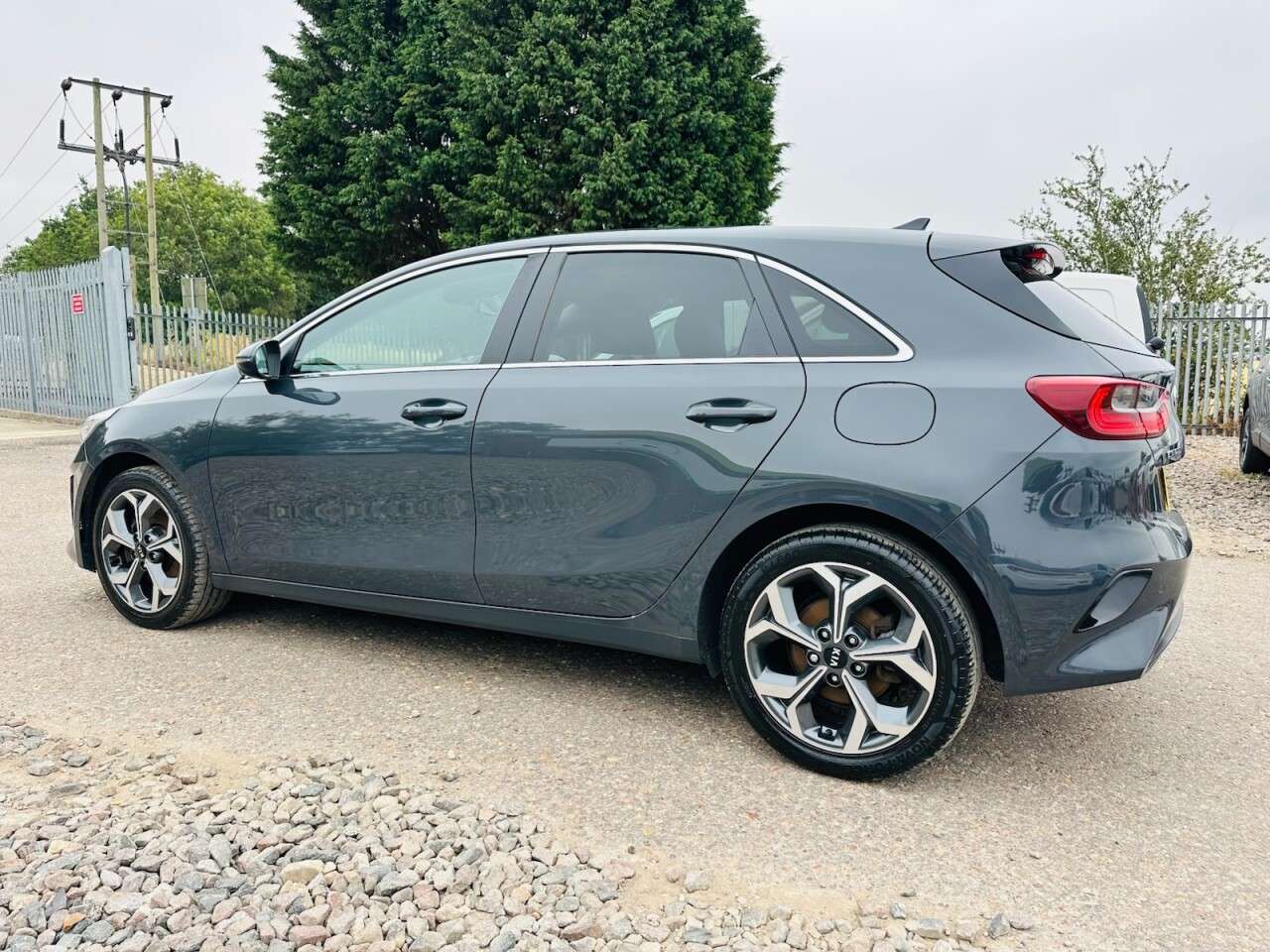 2021 KIA CEED 2021 KIA CEED