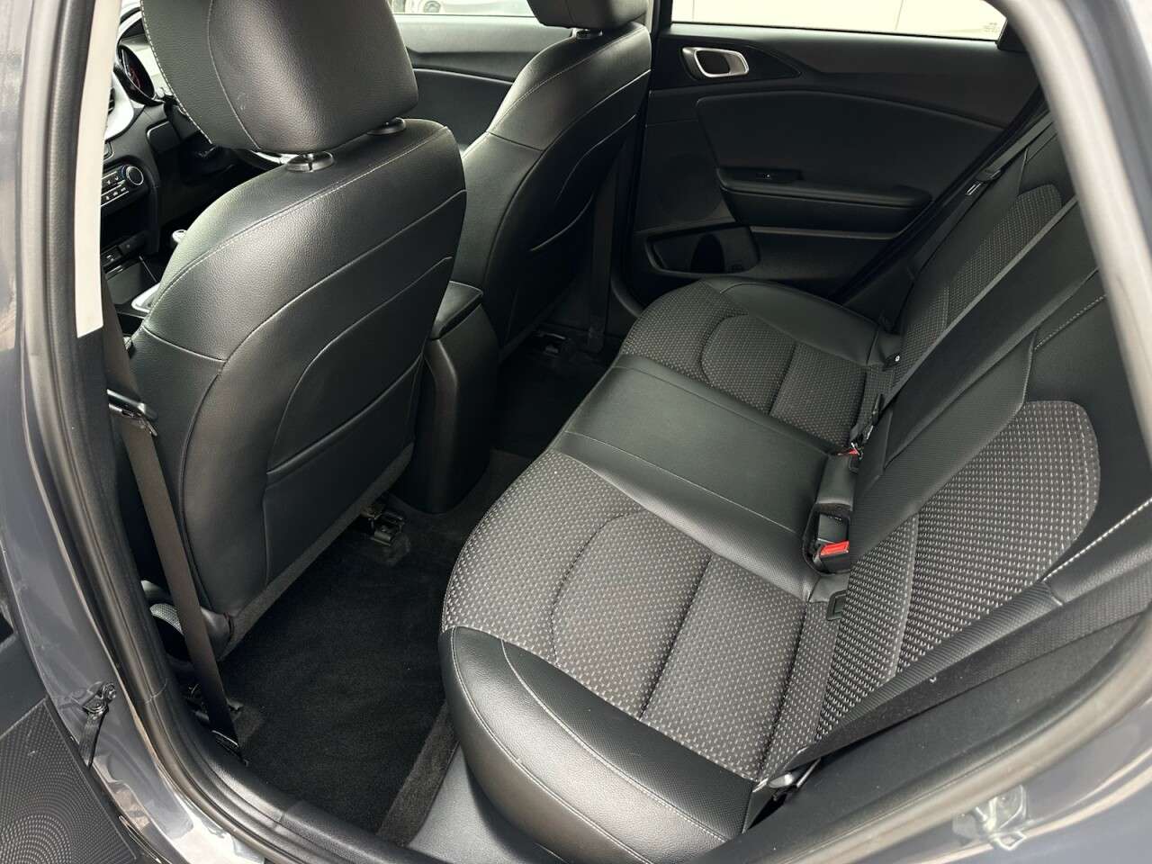 2021 KIA CEED 2021 KIA CEED