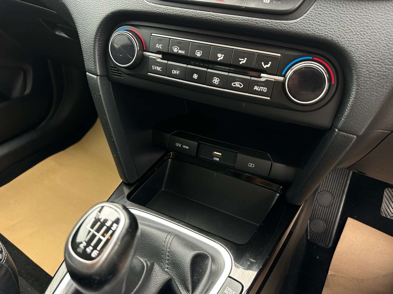 2021 KIA CEED 2021 KIA CEED