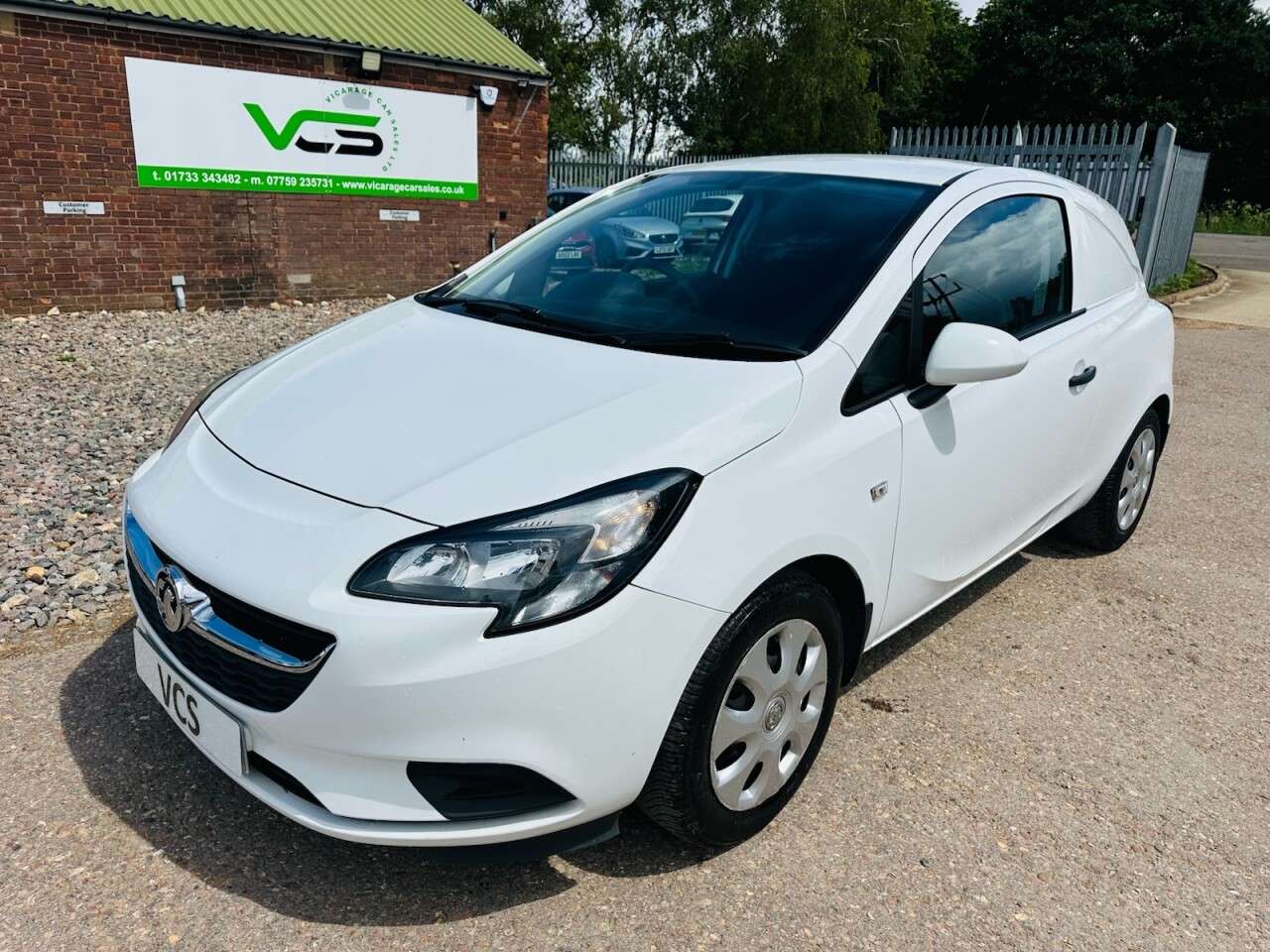 A 2018 VAUXHALL CORSA VAN 1.3 CDTi ecoFLEX Car Derived Van 3dr Diesel Manual FWD L1 H1 (s/s) Start/St A 2018 VAUXHALL CORSA VAN 1.3 CDTi ecoFLEX Car Derived Van 3dr Diesel Manual FWD L1 H1 (s/s) Start/St