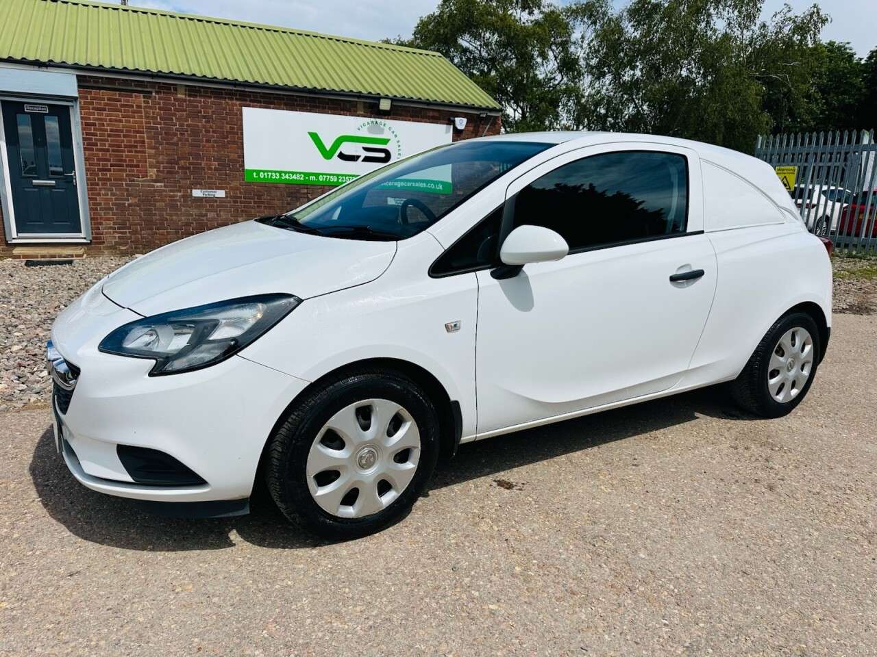 A 2018 VAUXHALL CORSA VAN 1.3 CDTi ecoFLEX Car Derived Van 3dr Diesel Manual FWD L1 H1 (s/s) Start/St A 2018 VAUXHALL CORSA VAN 1.3 CDTi ecoFLEX Car Derived Van 3dr Diesel Manual FWD L1 H1 (s/s) Start/St