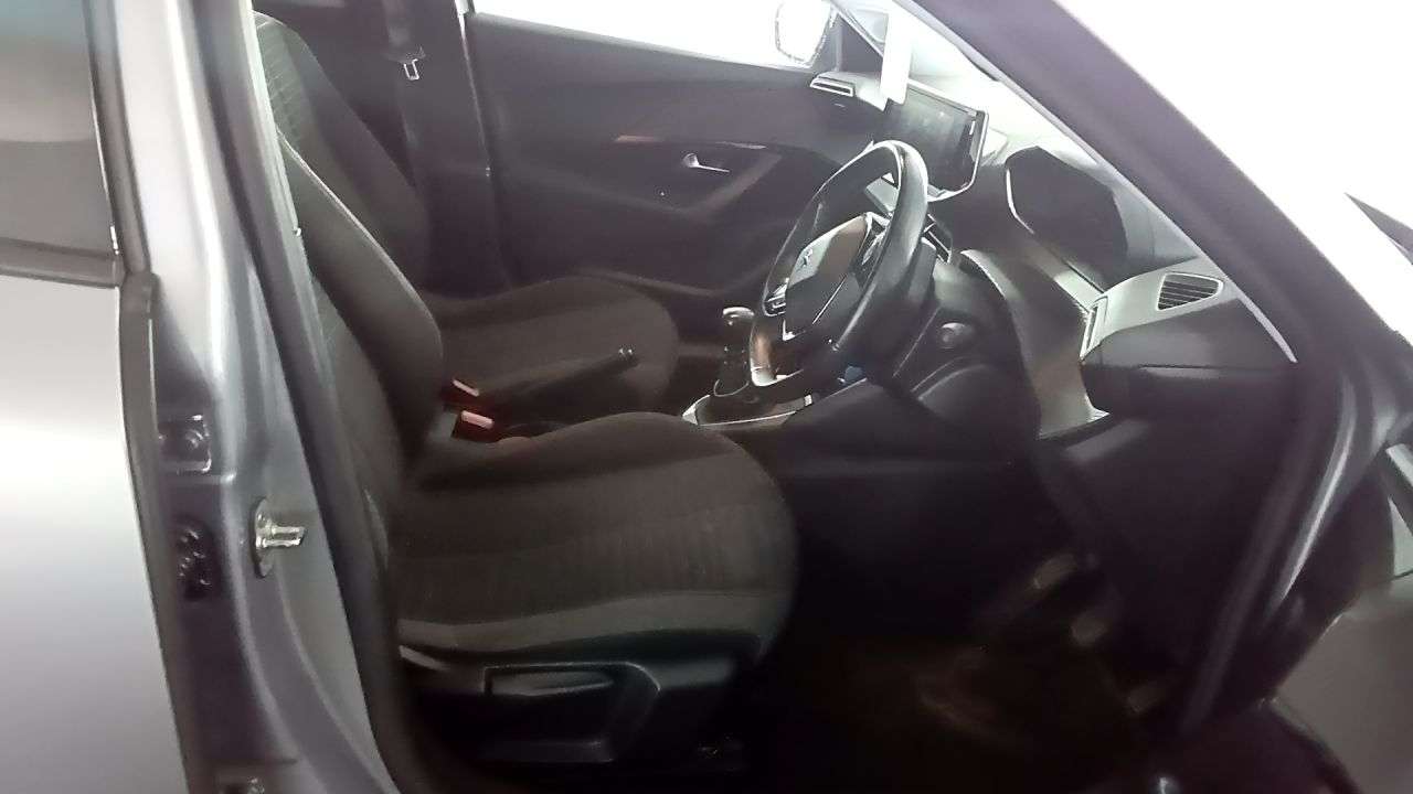 A 2022 PEUGEOT 2008 1.5 BlueHDi Active Premium SUV 5dr Diesel Manual Euro 6 (s/s) (110 ps) A 2022 PEUGEOT 2008 1.5 BlueHDi Active Premium SUV 5dr Diesel Manual Euro 6 (s/s) (110 ps)