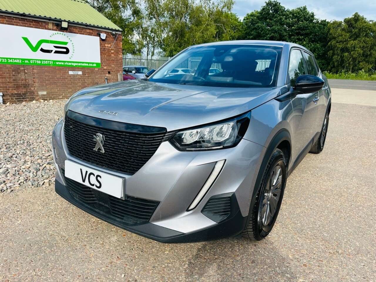 A 2022 PEUGEOT 2008 1.5 BlueHDi Active Premium SUV 5dr Diesel Manual Euro 6 (s/s) (110 ps) A 2022 PEUGEOT 2008 1.5 BlueHDi Active Premium SUV 5dr Diesel Manual Euro 6 (s/s) (110 ps)