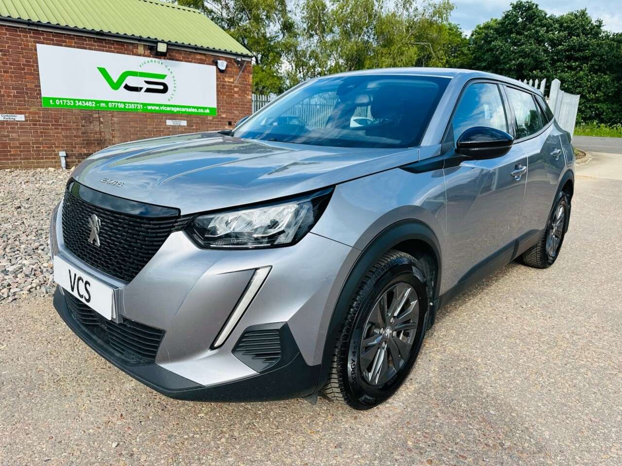 A 2022 PEUGEOT 2008 1.5 BlueHDi Active Premium SUV 5dr Diesel Manual Euro 6 (s/s) (110 ps) A 2022 PEUGEOT 2008 1.5 BlueHDi Active Premium SUV 5dr Diesel Manual Euro 6 (s/s) (110 ps)