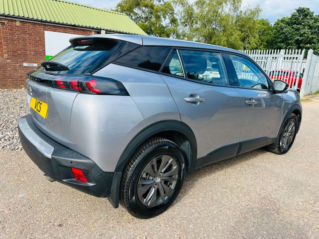 2022 PEUGEOT 2008 2022 PEUGEOT 2008