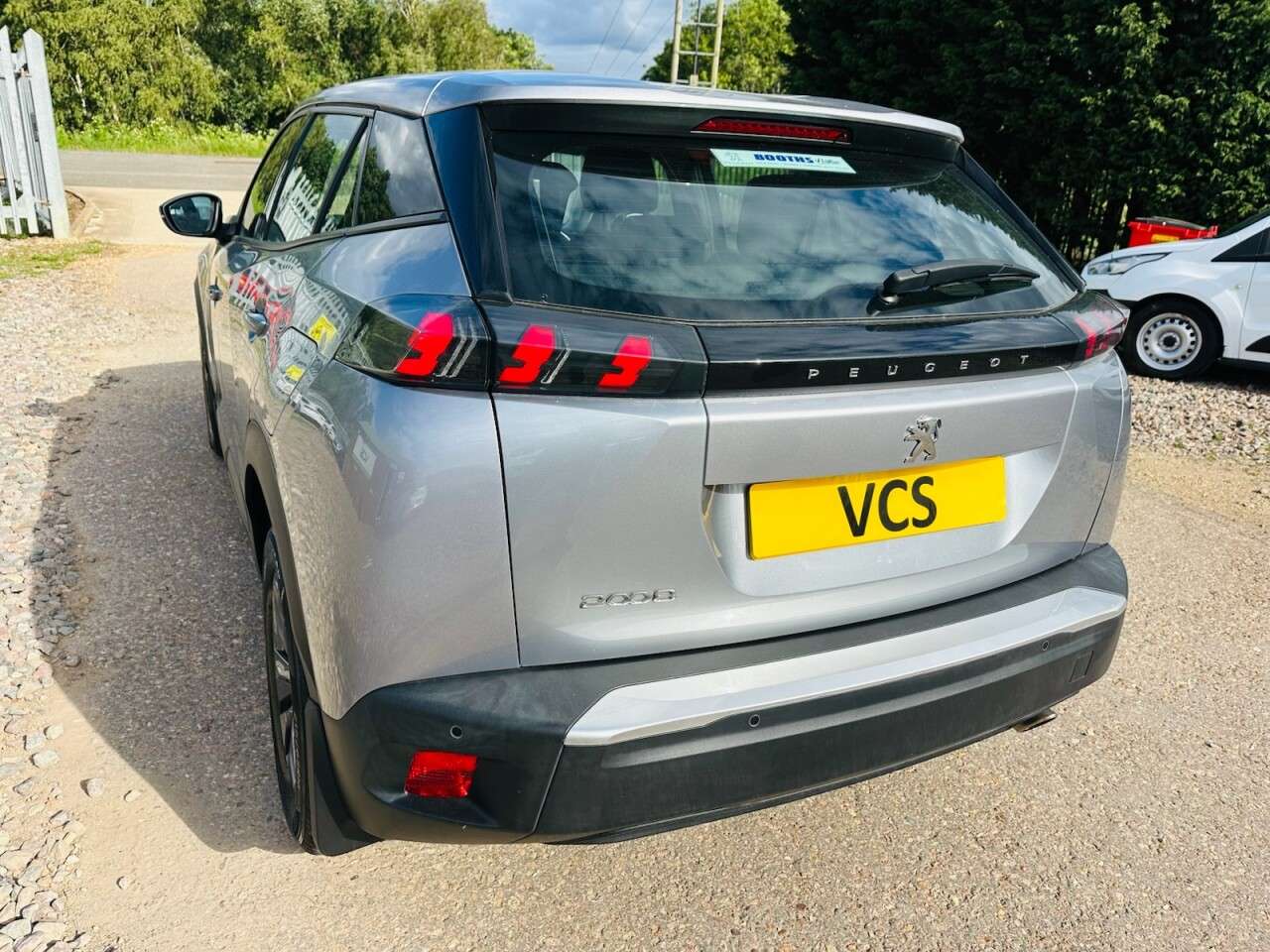 2022 PEUGEOT 2008 2022 PEUGEOT 2008