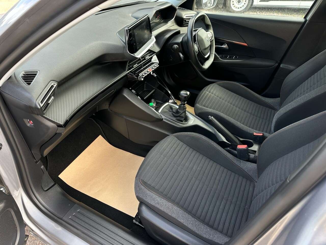 2022 PEUGEOT 2008 2022 PEUGEOT 2008
