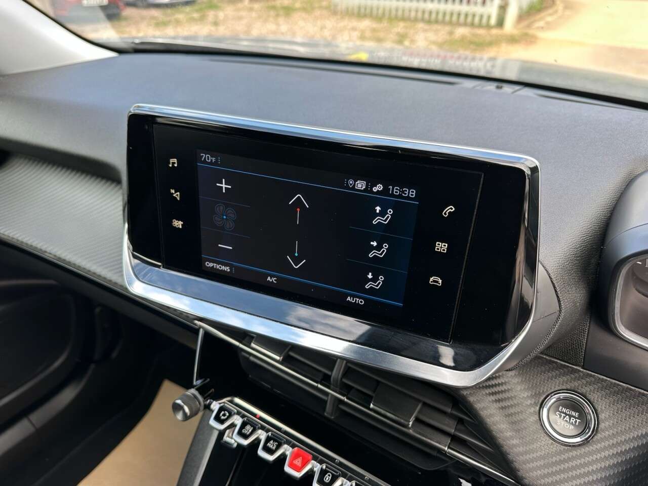 2022 PEUGEOT 2008 2022 PEUGEOT 2008