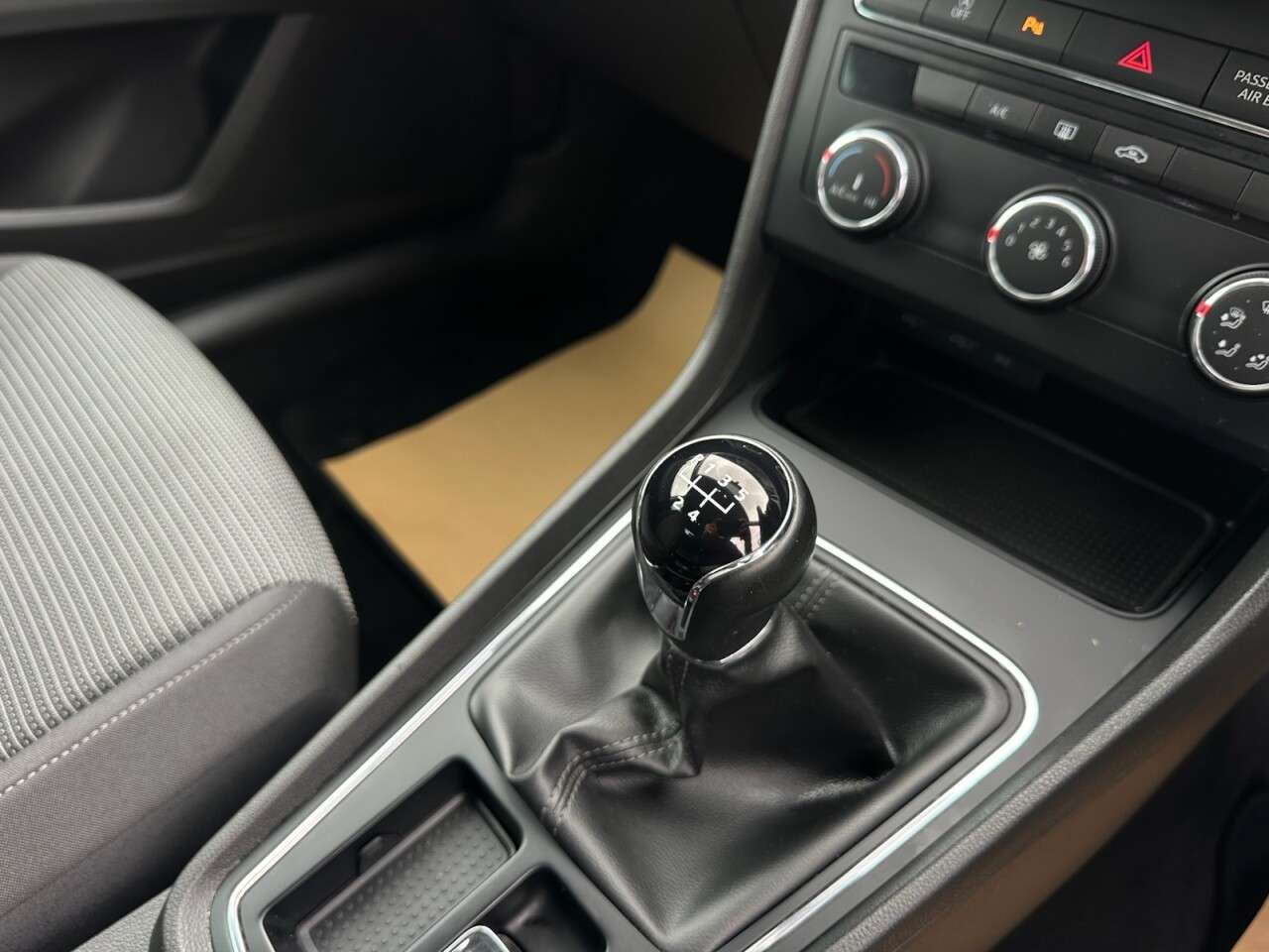 2020 SEAT LEON 2020 SEAT LEON