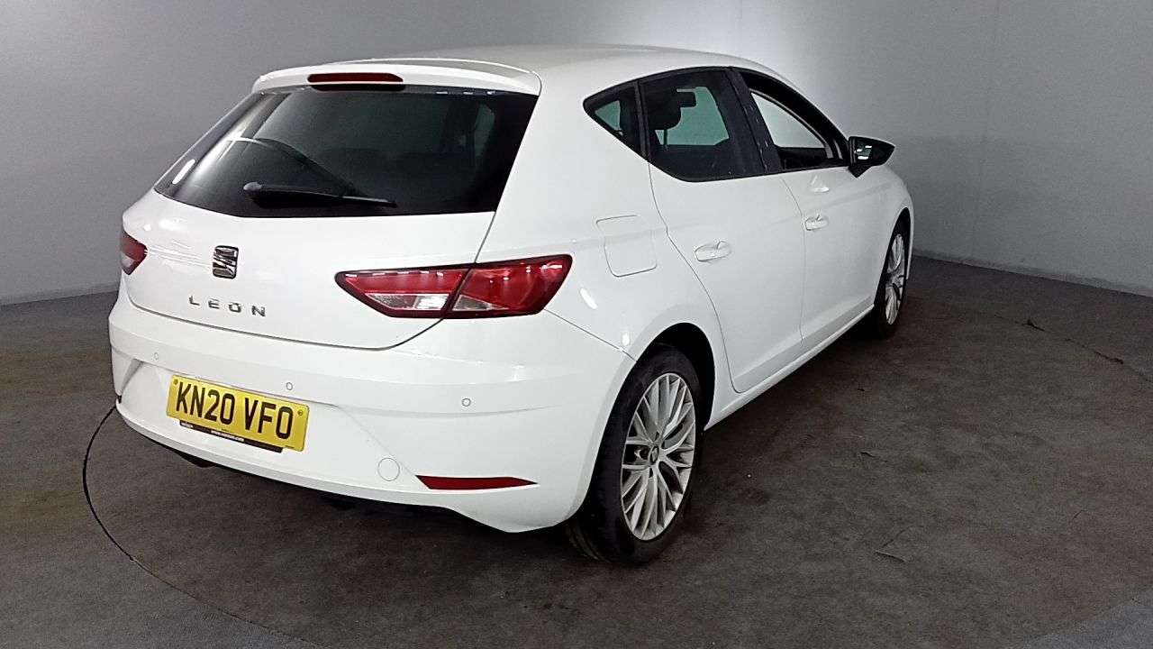 A 2020 SEAT LEON 1.6 TDI SE Dynamic Hatchback 5dr Diesel Manual Euro 6 (s/s) (115 ps) A 2020 SEAT LEON 1.6 TDI SE Dynamic Hatchback 5dr Diesel Manual Euro 6 (s/s) (115 ps)