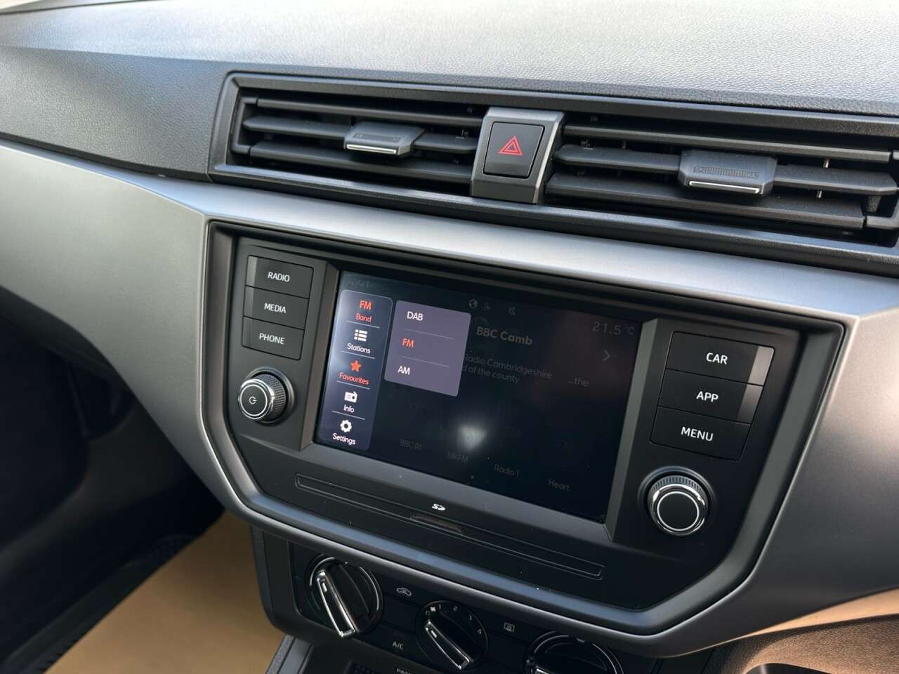 2021 SEAT IBIZA 2021 SEAT IBIZA