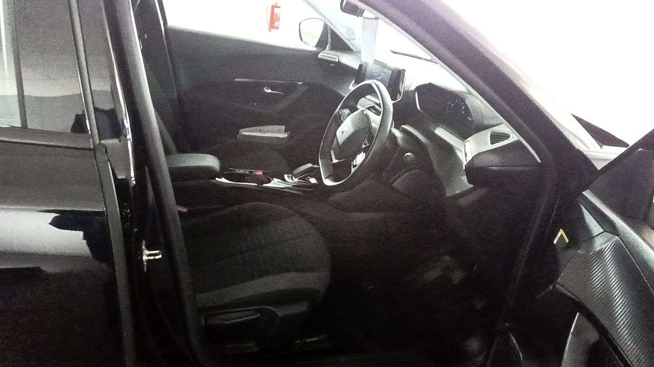 2021 PEUGEOT E-2008 2021 PEUGEOT E-2008