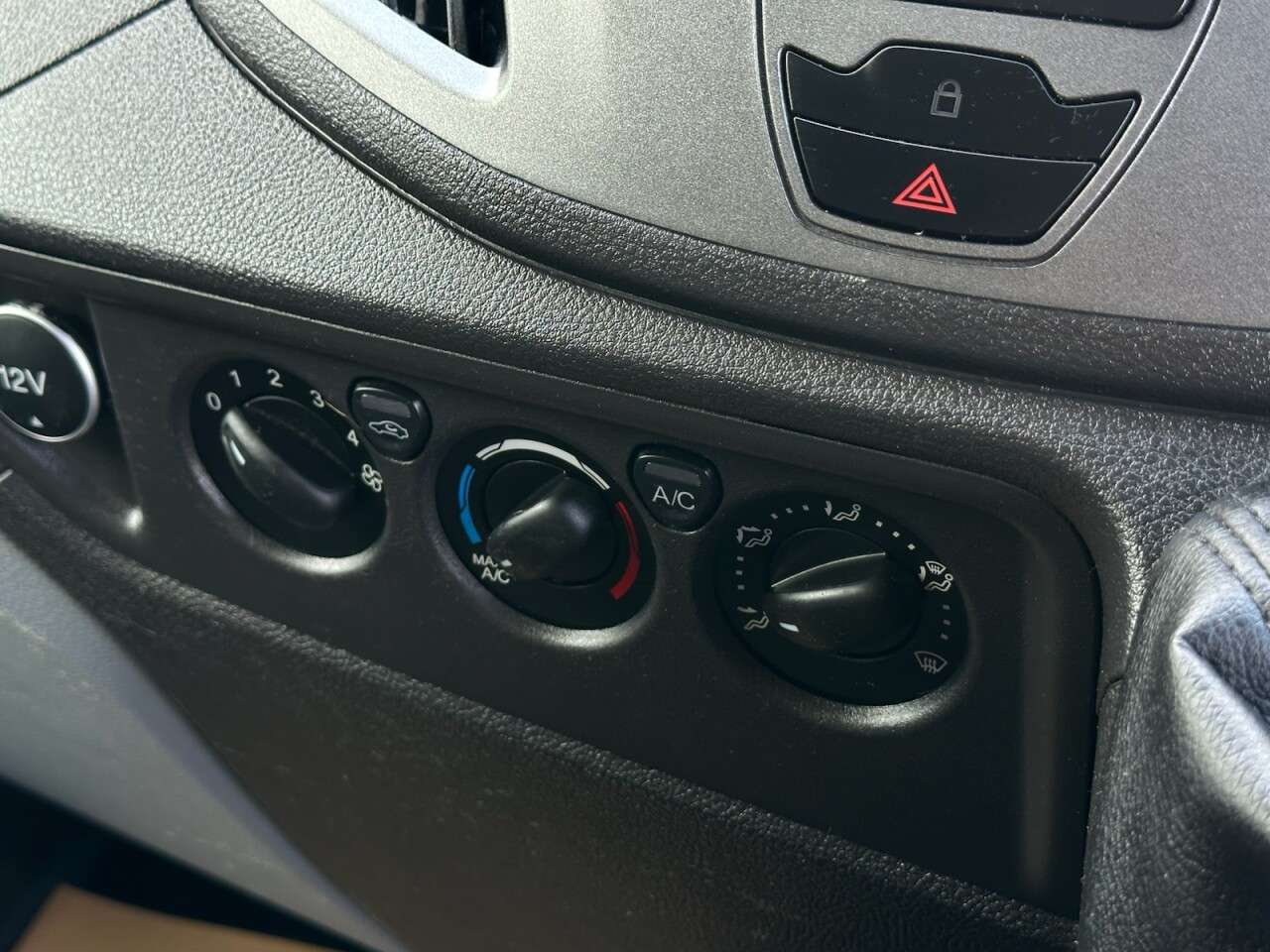 2019 FORD TRANSIT 2019 FORD TRANSIT