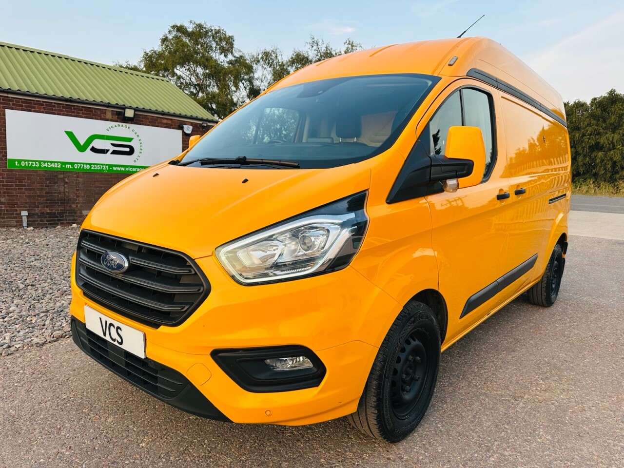 A 2022 FORD TRANSIT CUSTOM 2.0 340 EcoBlue Trend Panel Van 5dr Diesel Manual L2 H2 Euro 6 (s/s) (130 p A 2022 FORD TRANSIT CUSTOM 2.0 340 EcoBlue Trend Panel Van 5dr Diesel Manual L2 H2 Euro 6 (s/s) (130 p