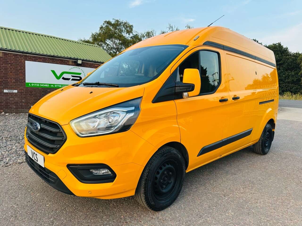 A 2022 FORD TRANSIT CUSTOM 2.0 340 EcoBlue Trend Panel Van 5dr Diesel Manual L2 H2 Euro 6 (s/s) (130 p A 2022 FORD TRANSIT CUSTOM 2.0 340 EcoBlue Trend Panel Van 5dr Diesel Manual L2 H2 Euro 6 (s/s) (130 p