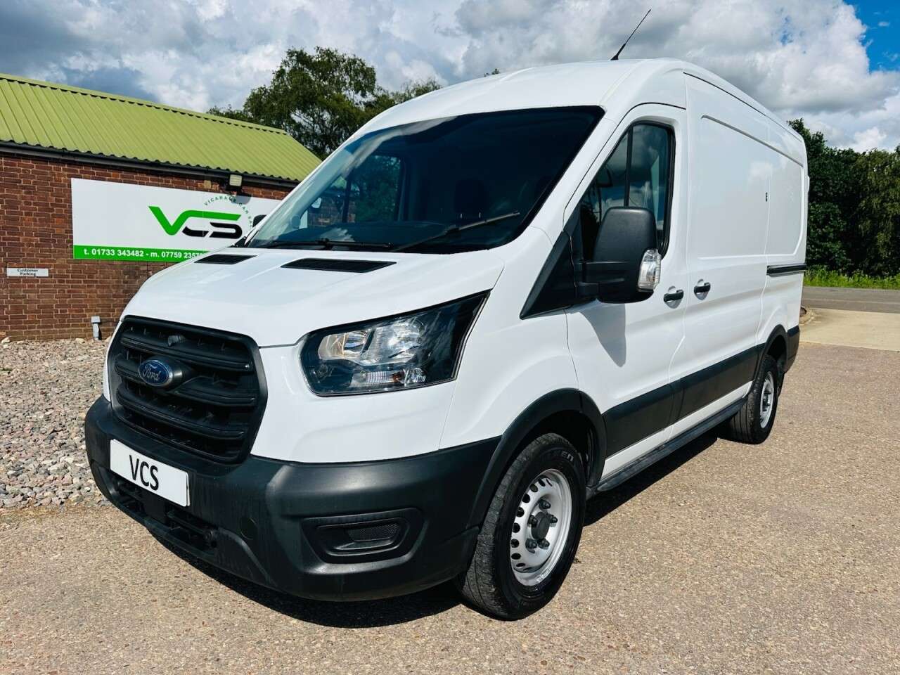 A 2021 FORD TRANSIT 2.0 350 EcoBlue Leader Panel Van 5dr Diesel Manual FWD L2 H2 Euro 6 (s/s) ( A 2021 FORD TRANSIT 2.0 350 EcoBlue Leader Panel Van 5dr Diesel Manual FWD L2 H2 Euro 6 (s/s) (
