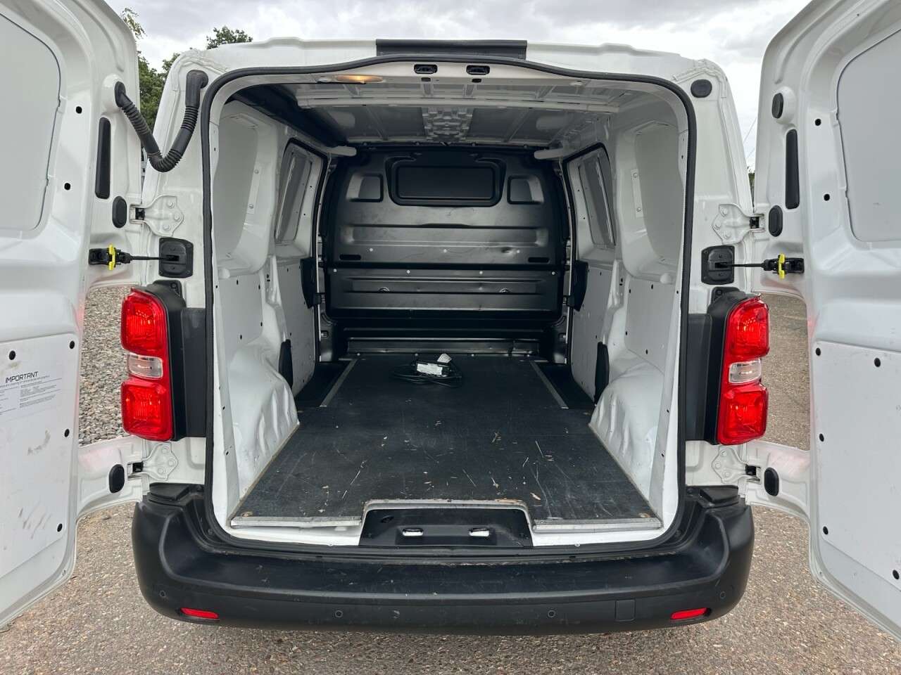 2021 VAUXHALL VIVARO ELECTRIC 2021 VAUXHALL VIVARO ELECTRIC
