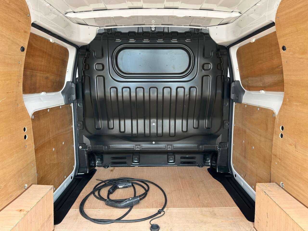 2021 NISSAN E-NV200 2021 NISSAN E-NV200