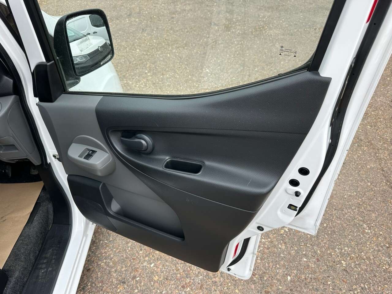 2021 NISSAN E-NV200 2021 NISSAN E-NV200