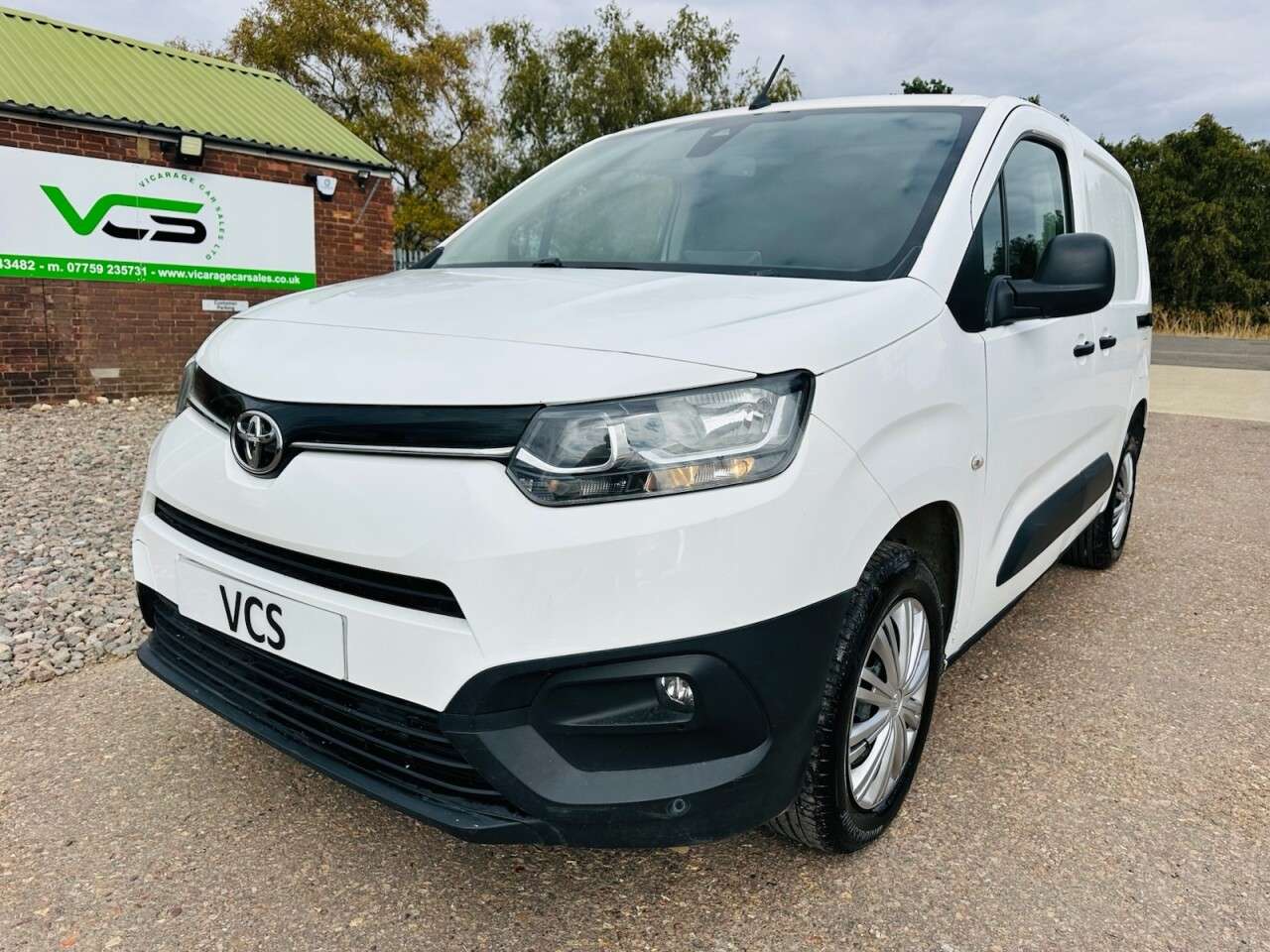 A 2021 TOYOTA PROACE CITY 1.5 BlueHDi Icon Short Panel Van 5dr Diesel Manual SWB Euro 6 (s/s) (100 bh A 2021 TOYOTA PROACE CITY 1.5 BlueHDi Icon Short Panel Van 5dr Diesel Manual SWB Euro 6 (s/s) (100 bh