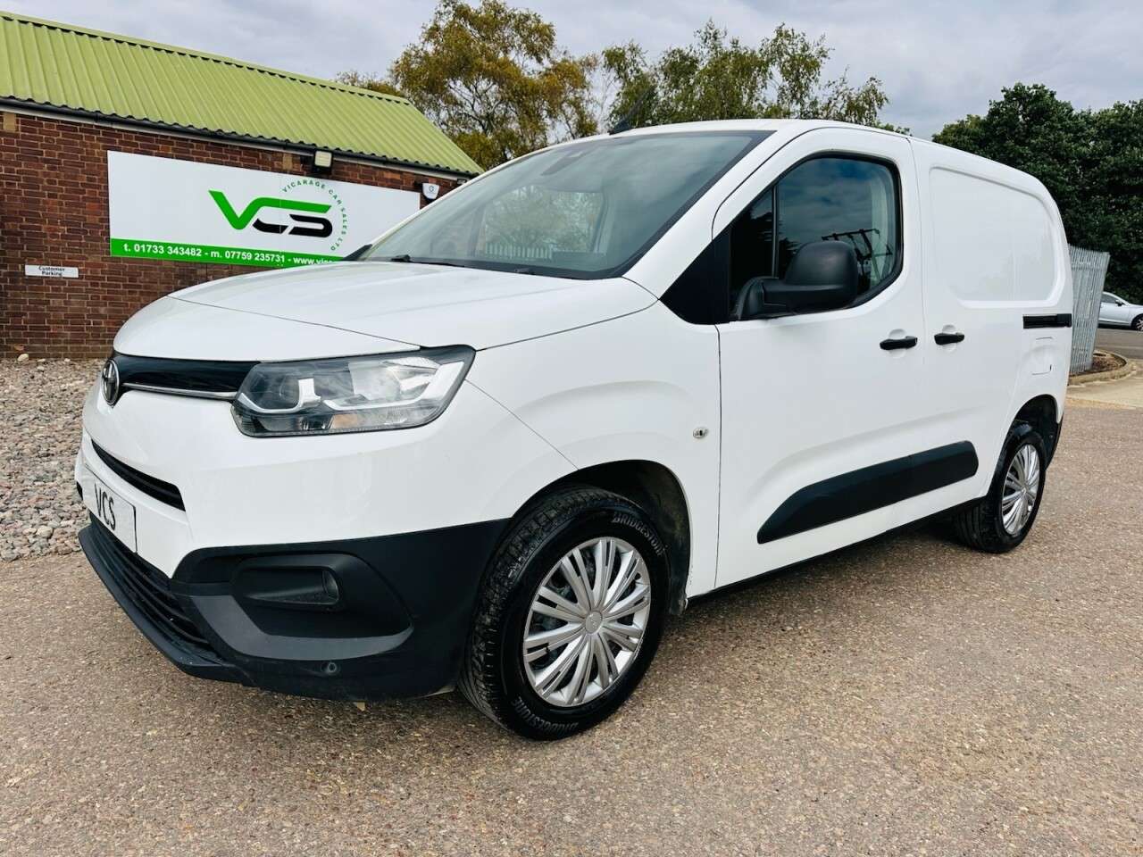 A 2021 TOYOTA PROACE CITY 1.5 BlueHDi Icon Short Panel Van 5dr Diesel Manual SWB Euro 6 (s/s) (100 bh A 2021 TOYOTA PROACE CITY 1.5 BlueHDi Icon Short Panel Van 5dr Diesel Manual SWB Euro 6 (s/s) (100 bh